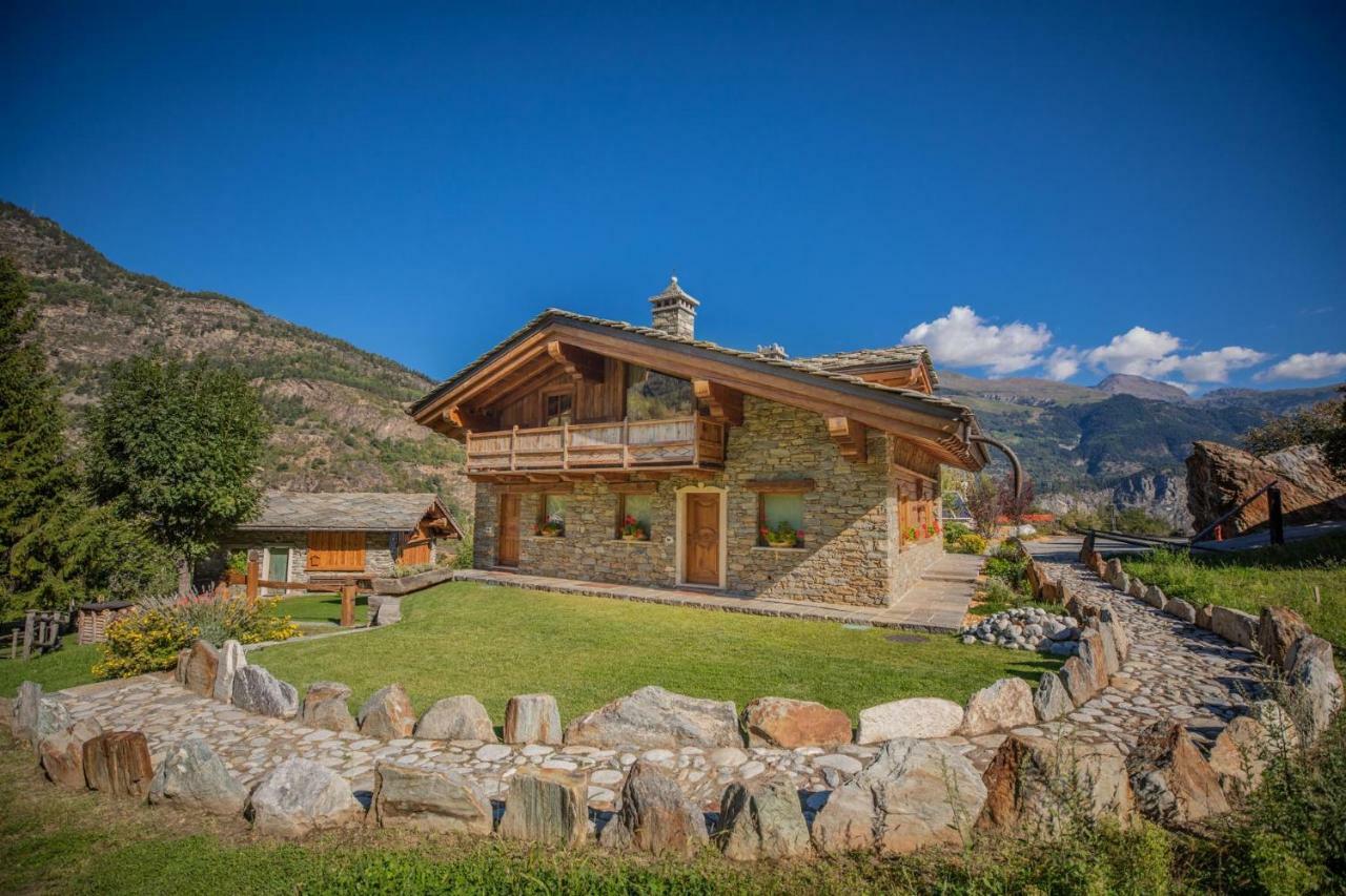 Casa Vacanze Petit Haury - Alloggi Ad Uso Turistico Vda Arvier N 0039 E N 0040 - Ngoại thất bức ảnh