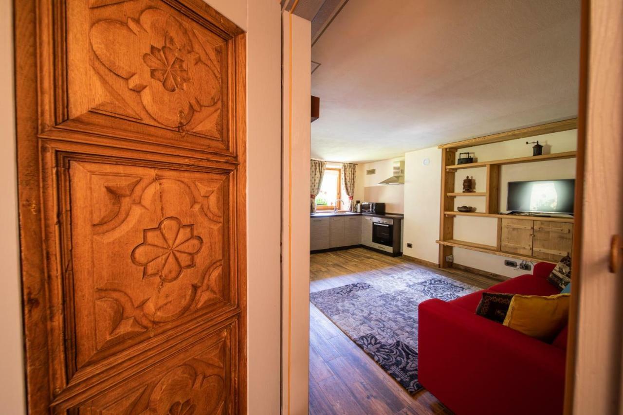 Casa Vacanze Petit Haury - Alloggi Ad Uso Turistico Vda Arvier N 0039 E N 0040 - Ngoại thất bức ảnh