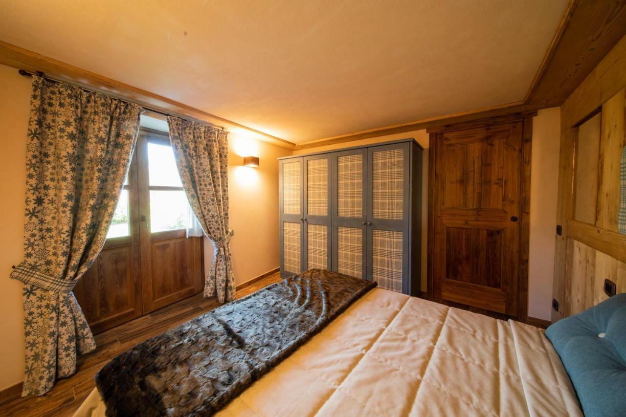 Casa Vacanze Petit Haury - Alloggi Ad Uso Turistico Vda Arvier N 0039 E N 0040 - Ngoại thất bức ảnh