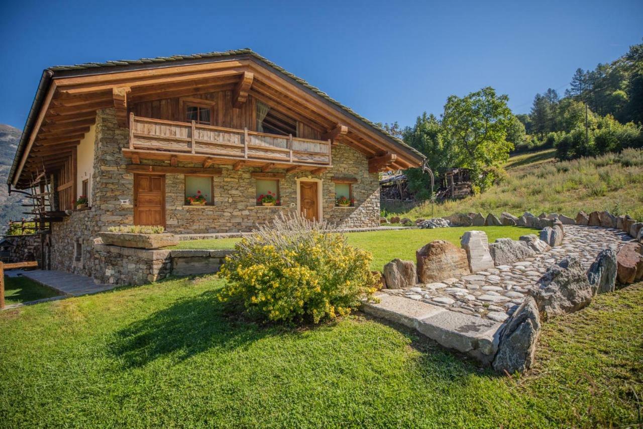 Casa Vacanze Petit Haury - Alloggi Ad Uso Turistico Vda Arvier N 0039 E N 0040 - Ngoại thất bức ảnh
