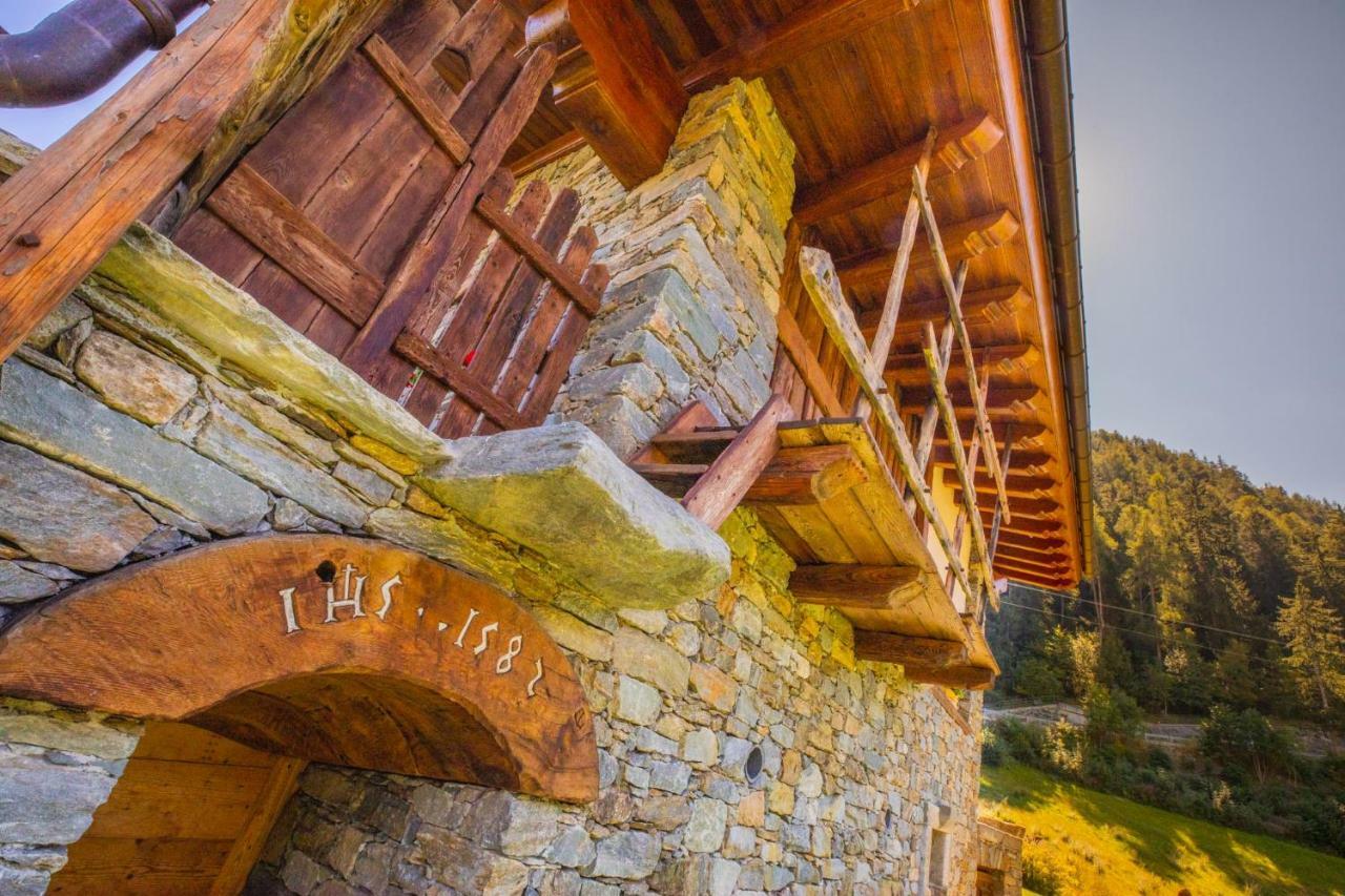 Casa Vacanze Petit Haury - Alloggi Ad Uso Turistico Vda Arvier N 0039 E N 0040 - Ngoại thất bức ảnh